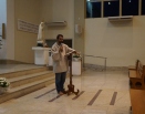 Momento de oração na Paróquia Santuario Nossa Senhora do Rosario de Fátima Serra-ES