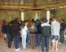 RETIRO DE JOVENS NA CMR, COM O TEMA: TU É MEU FILHO, EU HOJE TE GEREI.