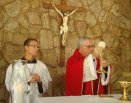 Presença de Dom Roberto na CMR, para formação dos membros de vida e aliança e instauração do Santíssimo
